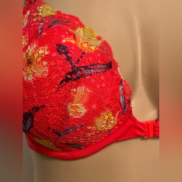 PINK Victoria’s Secret Bright Red Lace Floral Date Push Up Racerback 34C - Picture 5 of 8